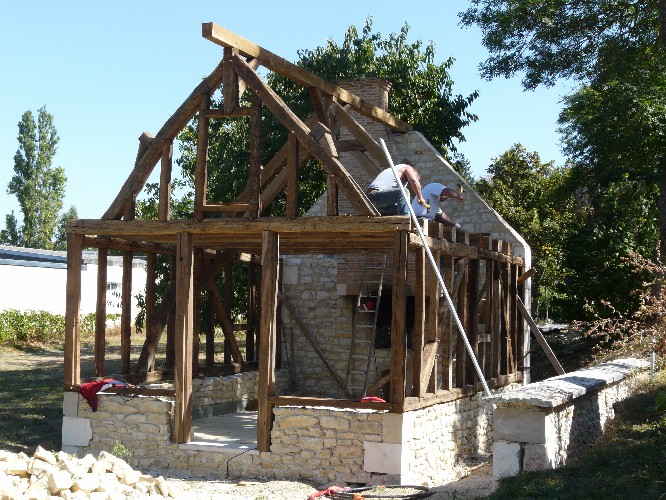 Assemblage en cours sur place